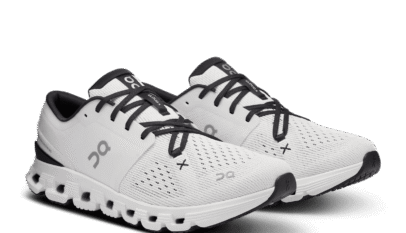 On Cloud X 4 Tenis en Color Marfil